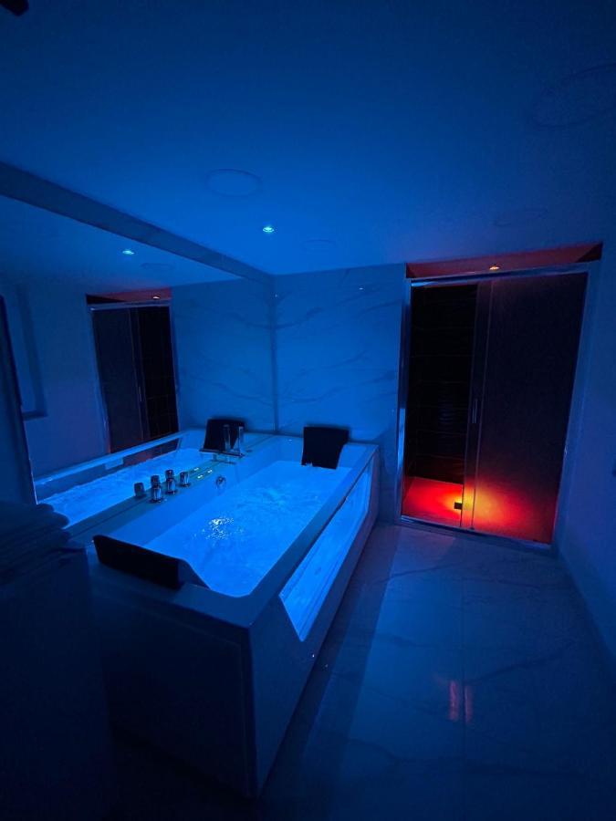 Luigi Luxury Apartment *